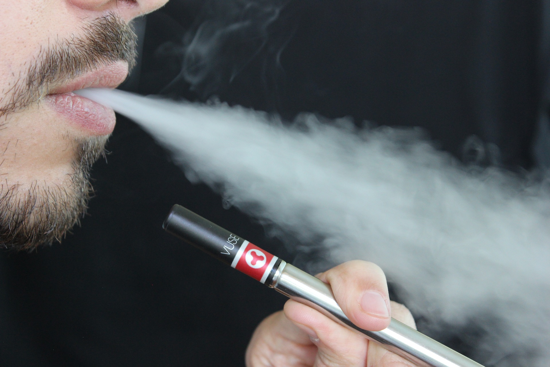 Az e-cigaretta is jelentősen rontja a termékenységet a férfiak esetében